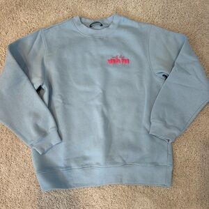 White Fox Boutique crew neck sweatshirts